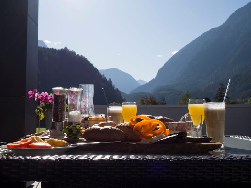 Food and drinks, Food, Mountain view, Breakfast