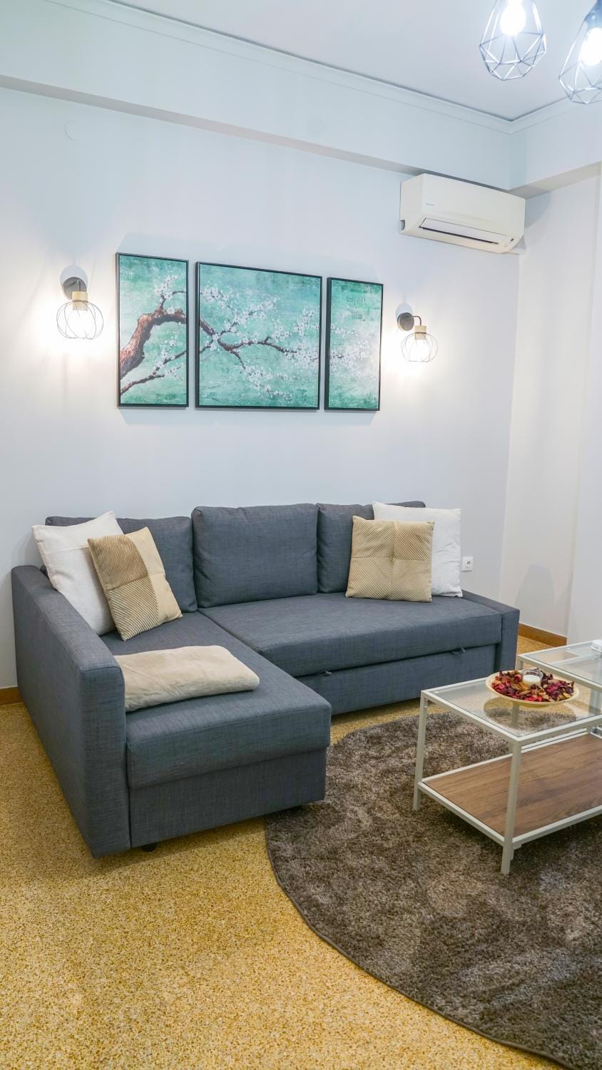 Living room, Seating area, air conditioner