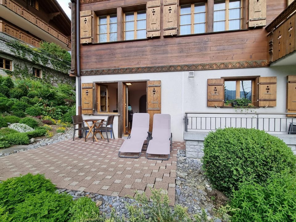 Property building, Facade/entrance, Balcony/Terrace, Balcony/Terrace