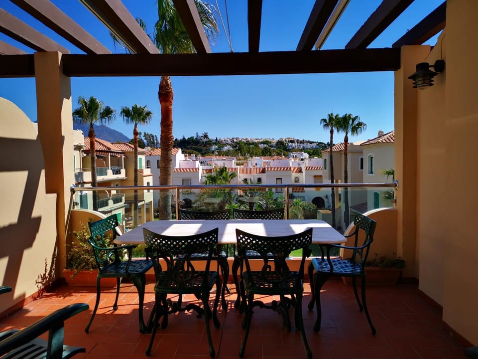 BBQ facilities, Garden, Balcony/Terrace