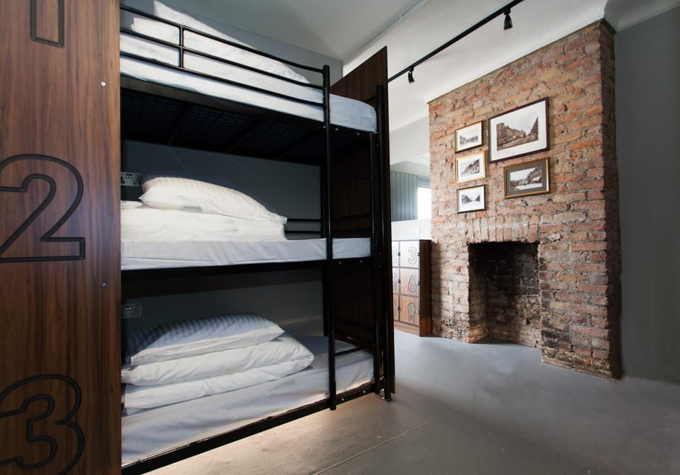 bunk bed