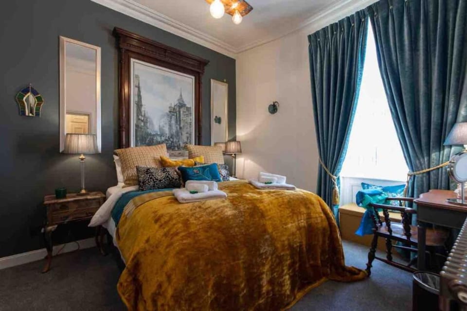 The Jeffrey Street Retreat Apartment in Edinburgh
