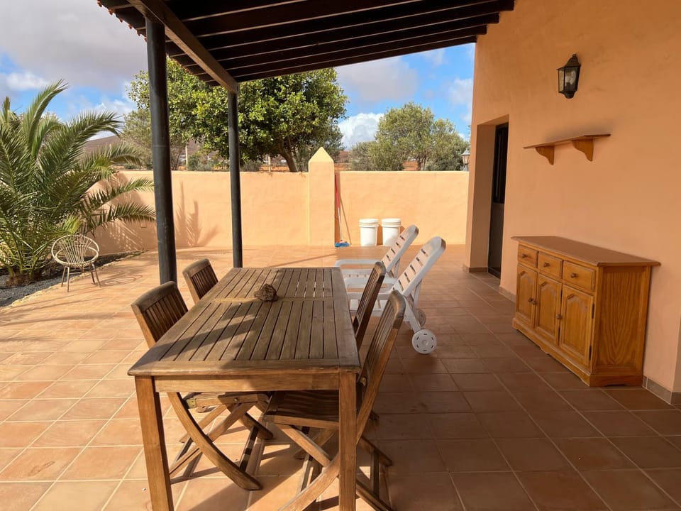 View (from property/room), Balcony/Terrace