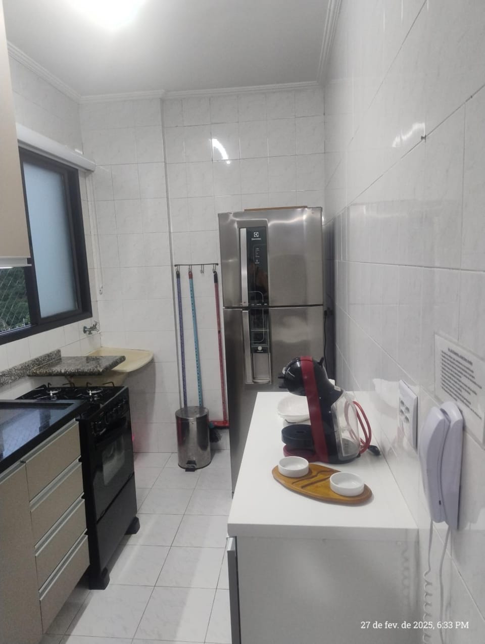 Apto Guarujá Enseada Wi-Fi Piscina 1 dorm Apartment in State of São Paulo