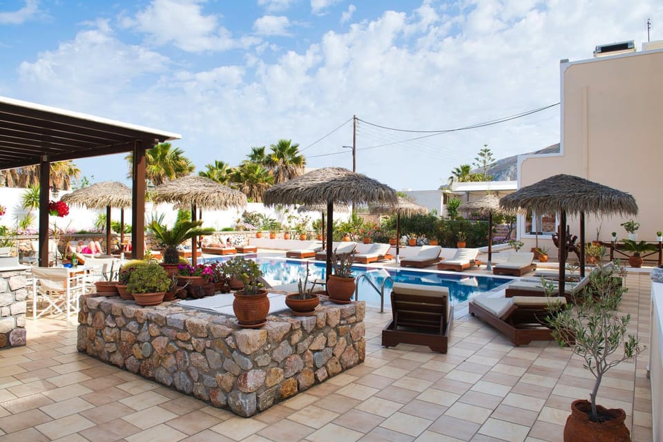 Day, Garden, Garden view, Pool view, Swimming pool, sunbed