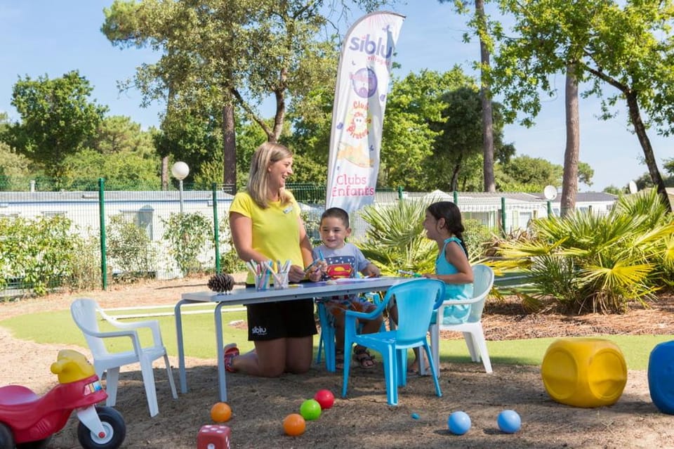 Kids's club