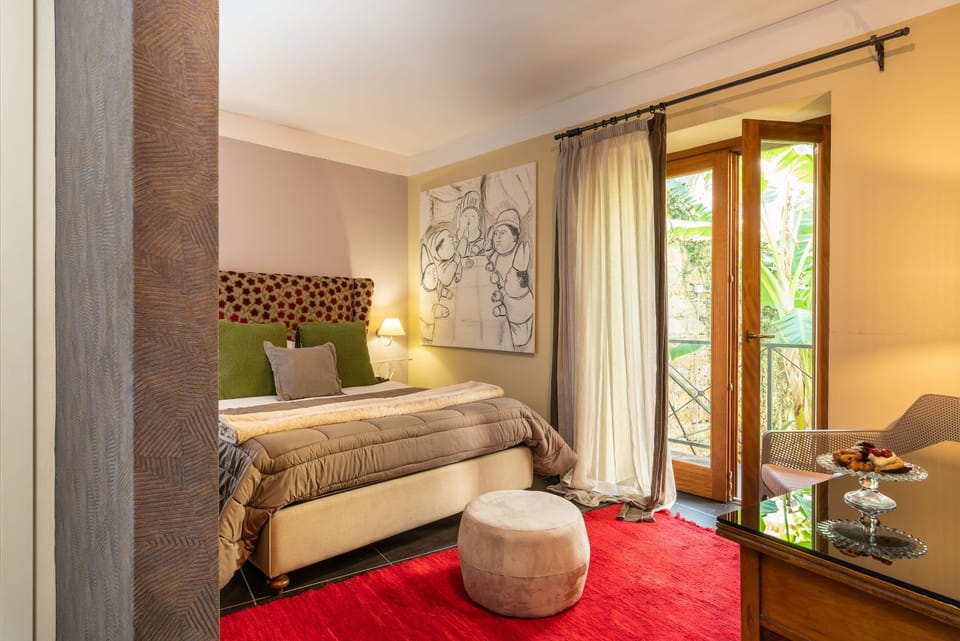 Bed, Balcony/Terrace, Bedroom, Garden view