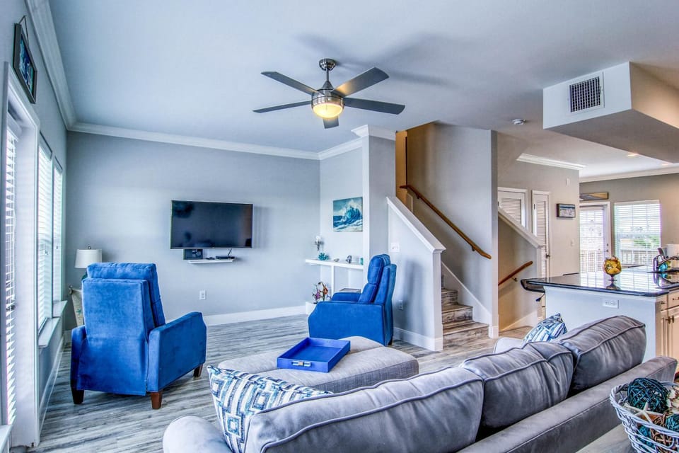 Pathway 14820 House in North Padre Island