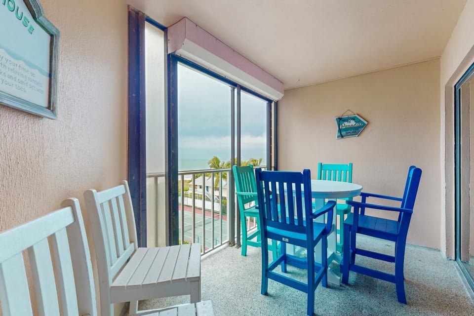 Reef Club 407 House in Indian Rocks Beach