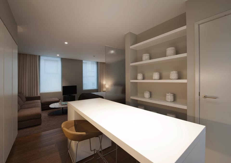 Business facilities, Dining area