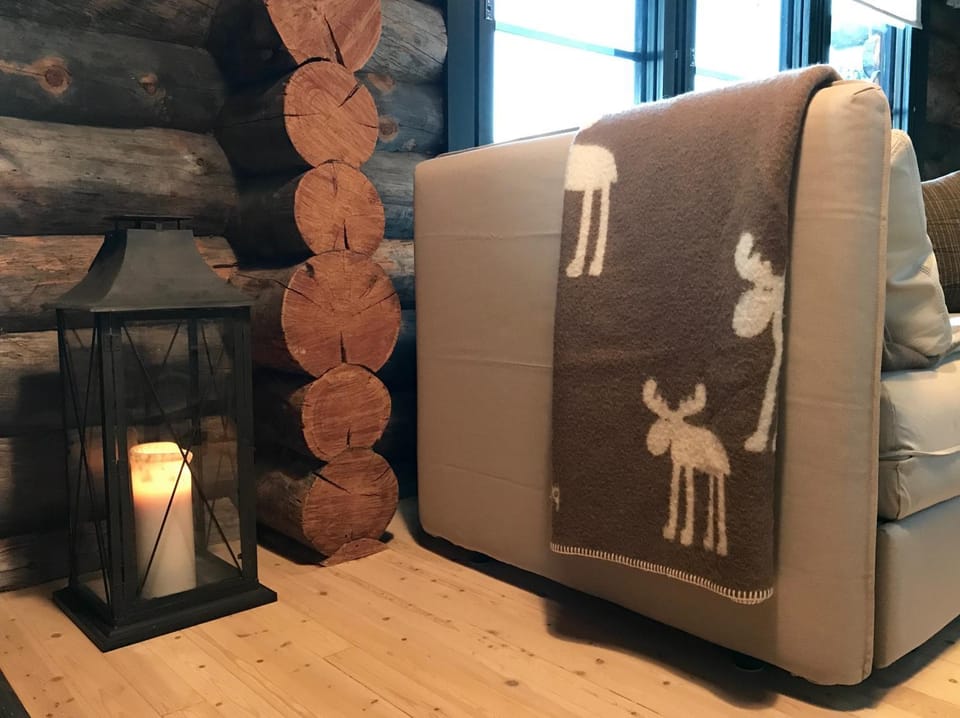 Spring, Day, Winter, Summer, Ski School, Skiing, TV and multimedia, Living room, Decorative detail, Seating area, Hiking, Cycling, Autumn, On site, Mountain view, Family
