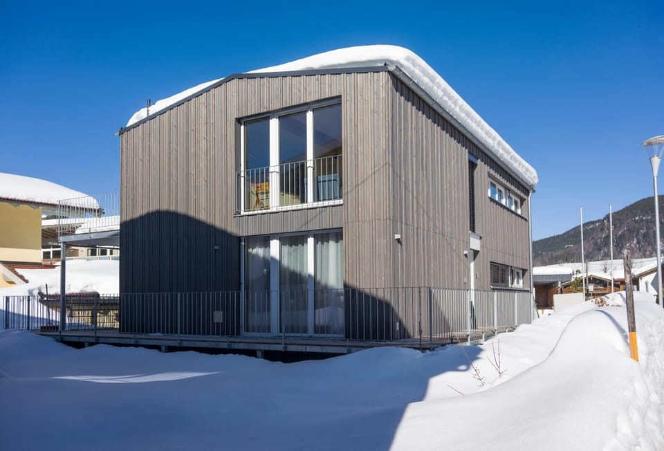 Property building, Winter