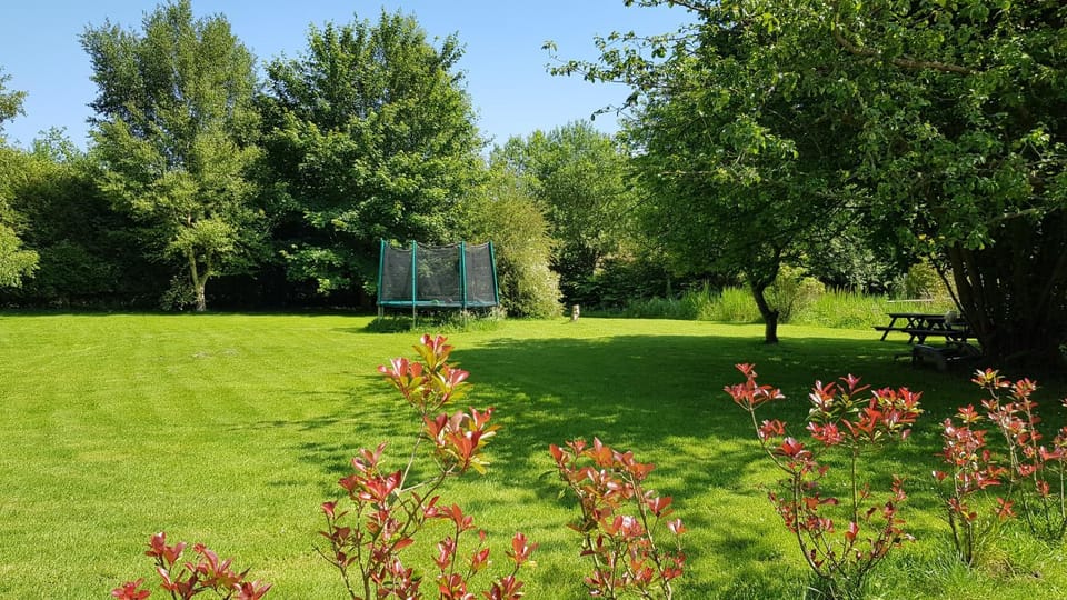 L ANCIEN MOULIN A GRAINS Bed and Breakfast in Normandy