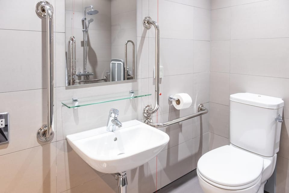 Toilet, Bathroom, Facility for disabled guests