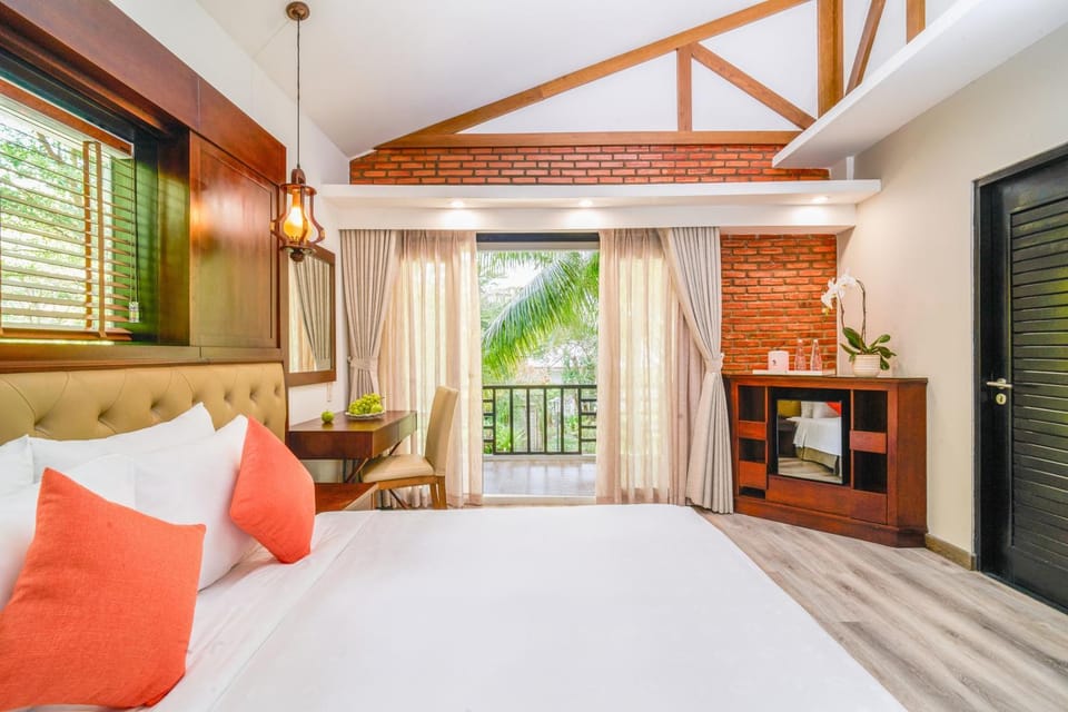 Famiana Resort & Spa - Breakfast is served as Brunch 6AM30 to 1PM Resort in Phu Quoc