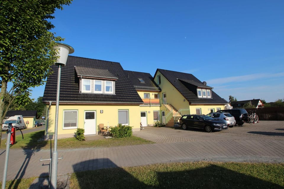 Property building, Parking