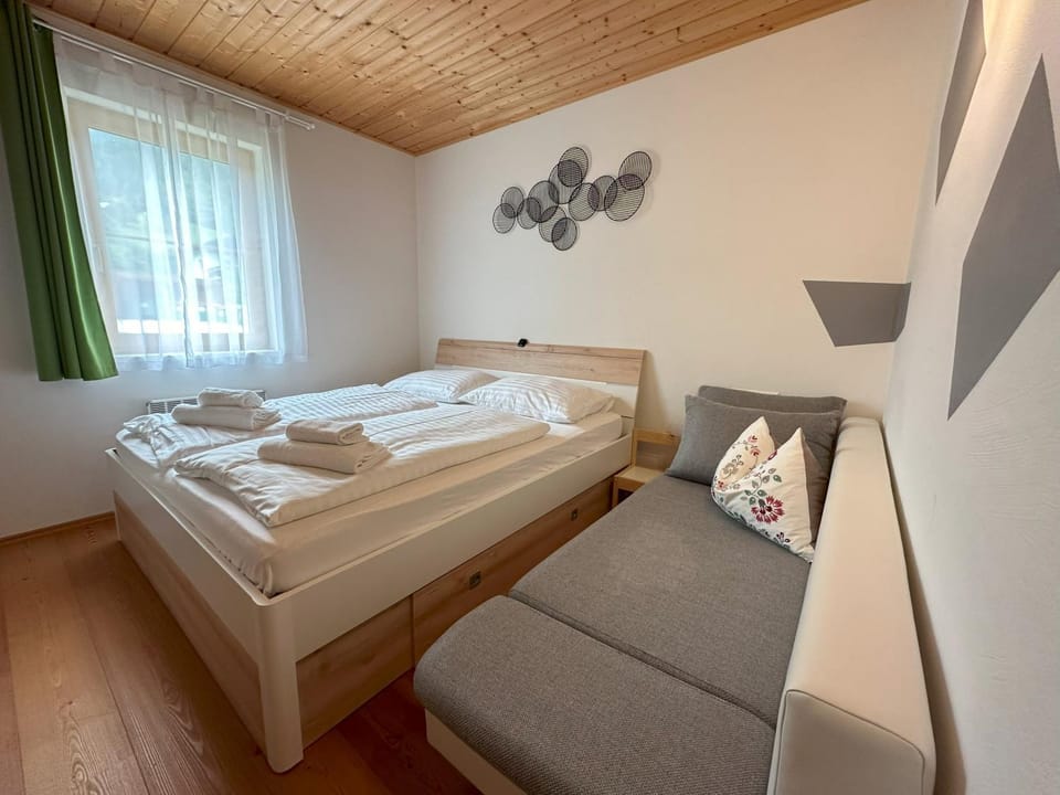 GRIASS EICH Ski-to-door Apartment by Isa Badkleinkirchheim Apartment in Carinthia, Austria