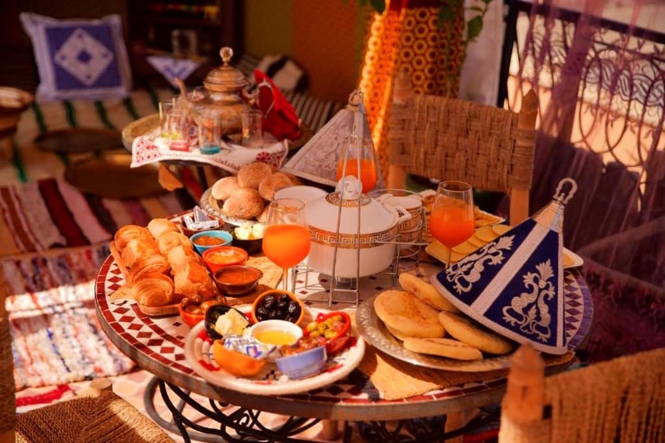 Food and drinks, Food, Breakfast, Continental breakfast, Drinks