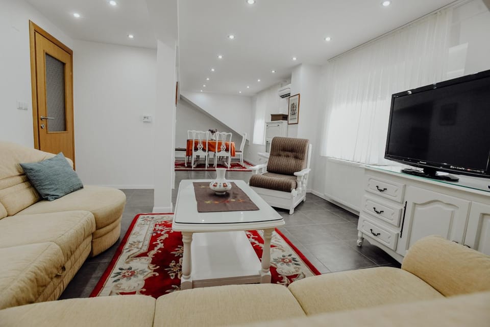 Apartman SLAVONIA ĐAKOVO Apartment in Brod-Posavina County, Croatia