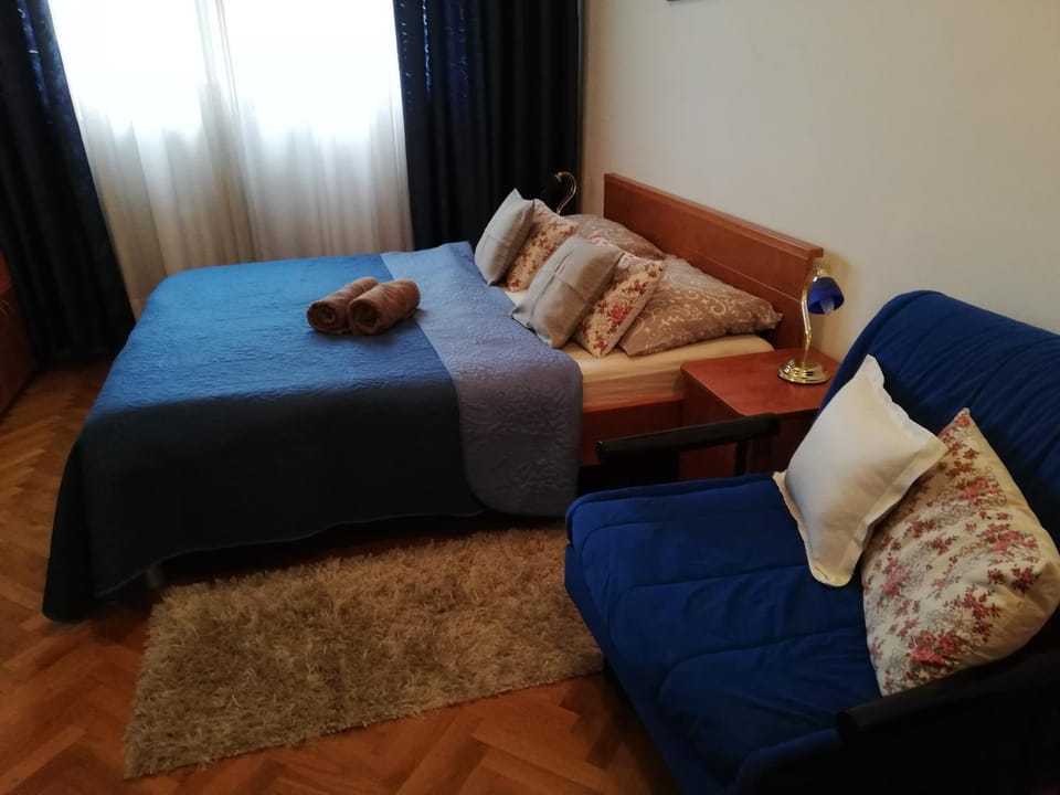 Happy Brothers - Center of Split Apartment in Split