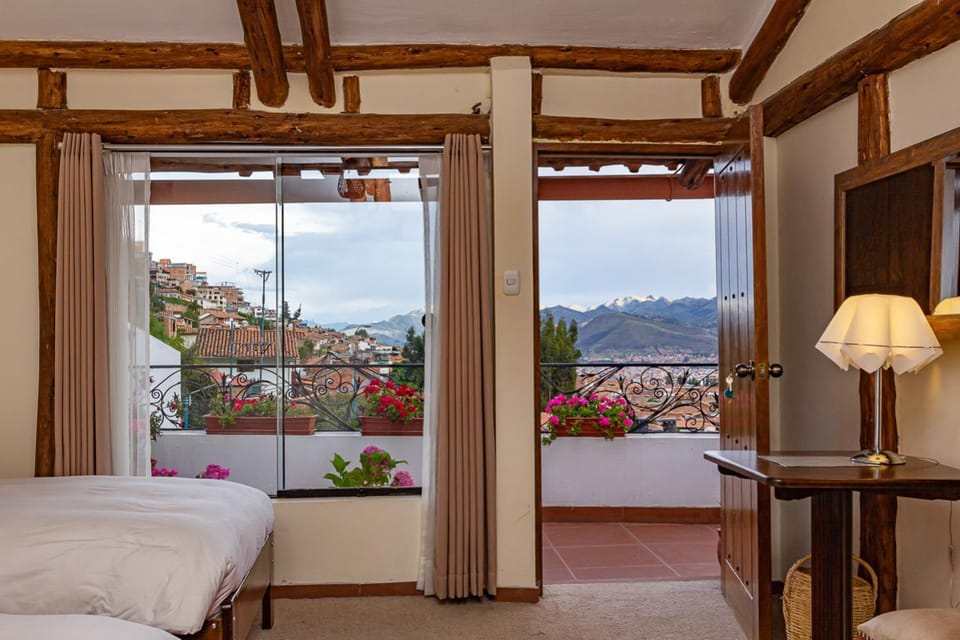Luna House Cusco Bed and Breakfast in Cusco