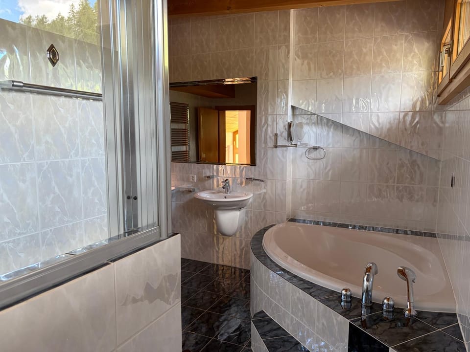 Shower, Bathroom, Bath