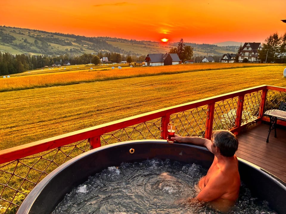 Natural landscape, Hot Tub, Mountain view, Sunset