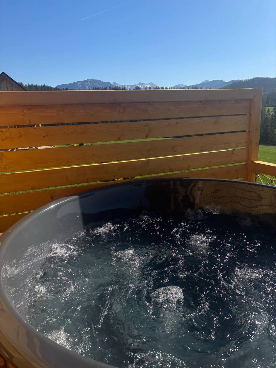 Property building, Hot Tub, Hot Tub, Balcony/Terrace, Balcony/Terrace