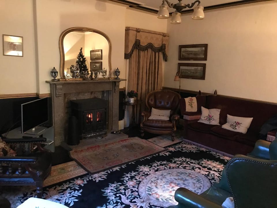 Bank Top Farm B&B Hartington Bed and Breakfast in Staffordshire Moorlands District