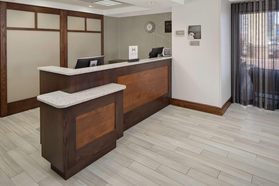 Lobby or reception, Lobby or reception