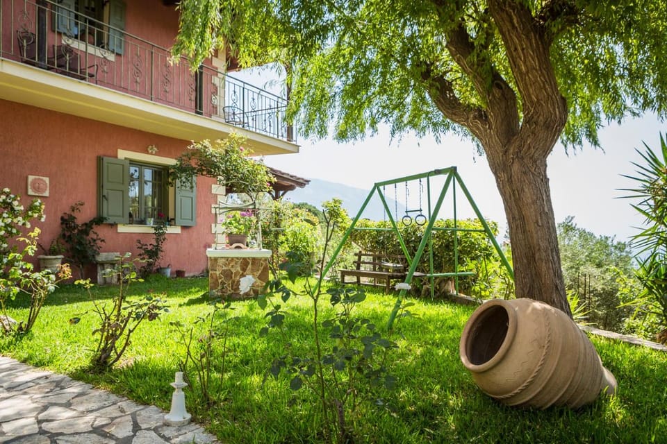 Facade/entrance, Garden