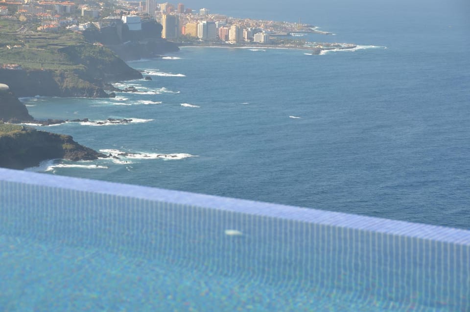 Sea view, Swimming pool