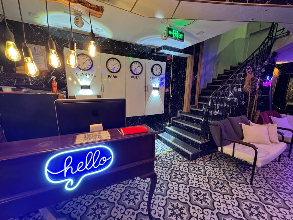 Seating area