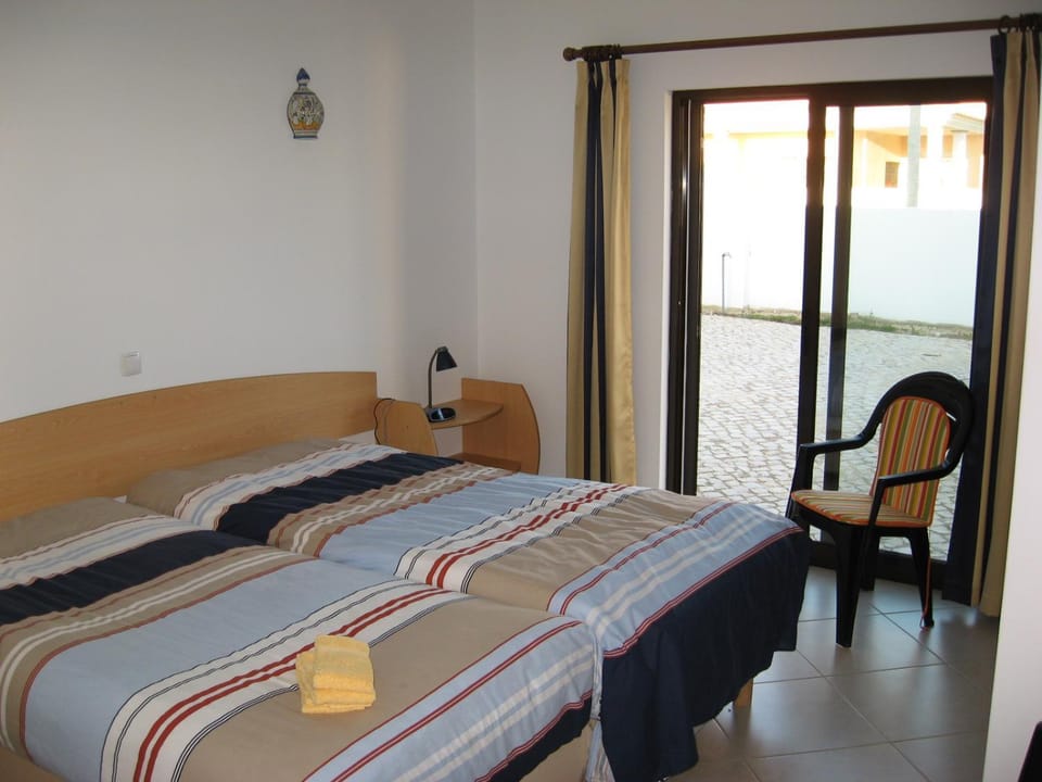 Esti Chamaco - Lagos Apartment in Lagos