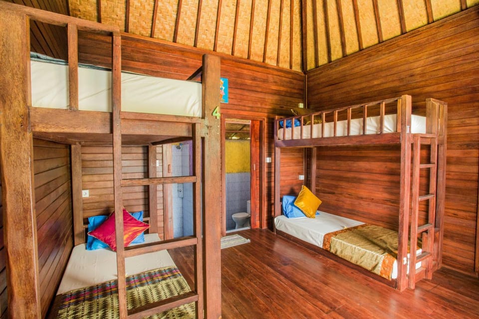 bunk bed