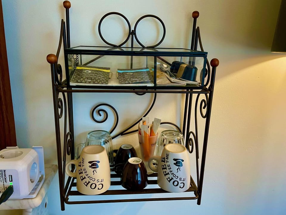 Coffee/tea facilities