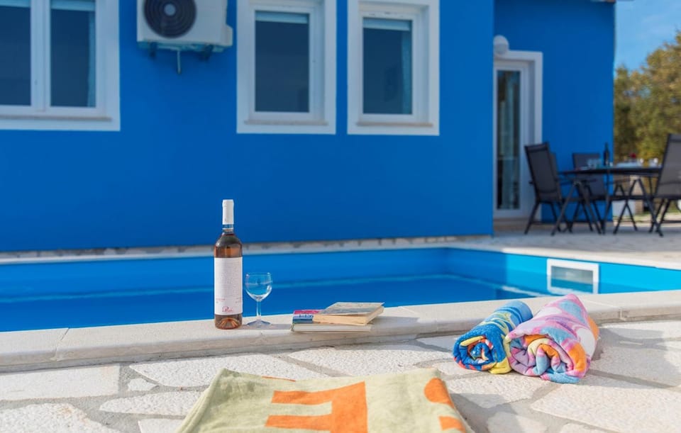 Blue Holiday House with Private Pool House in Istria County