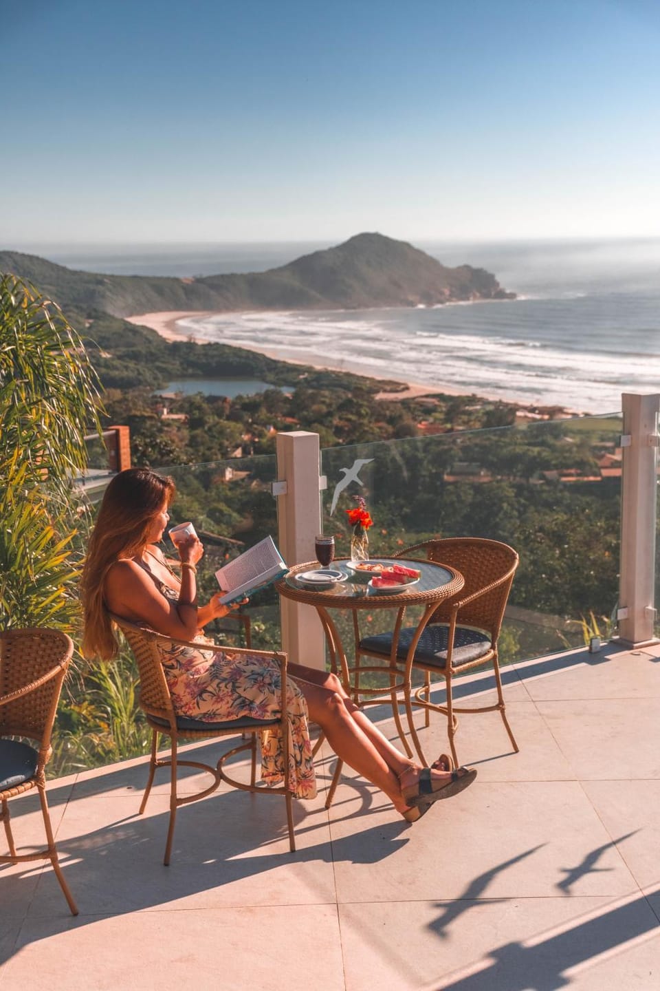 Patio, Spring, People, On site, Mountain view, Sea view, Sunrise