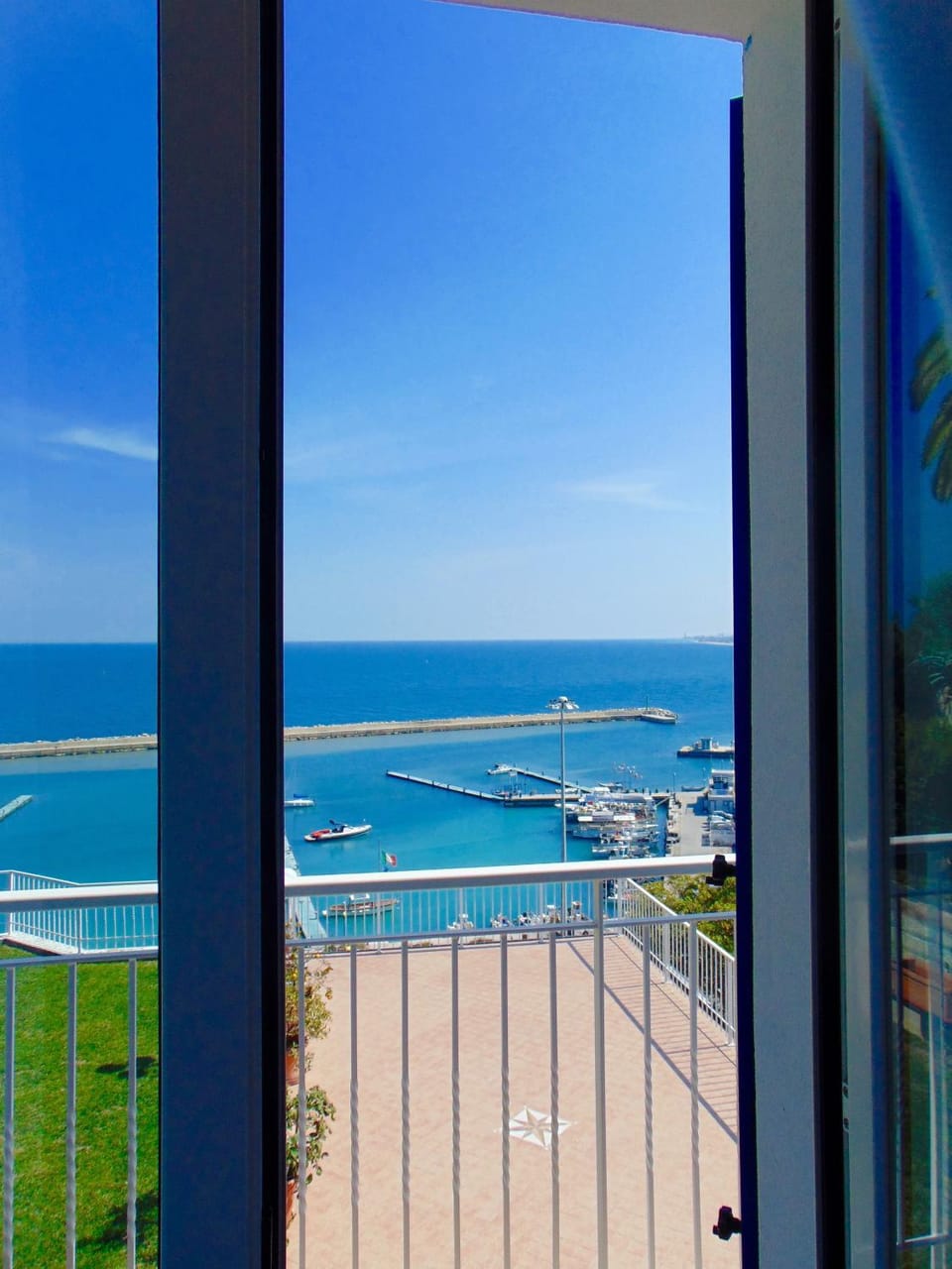 N019 - Numana, prestigioso quadrilocale vista mare Apartment in Numana