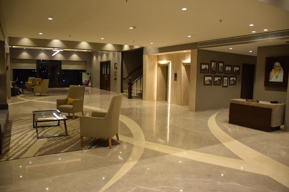 Lobby or reception, Decorative detail, Seating area