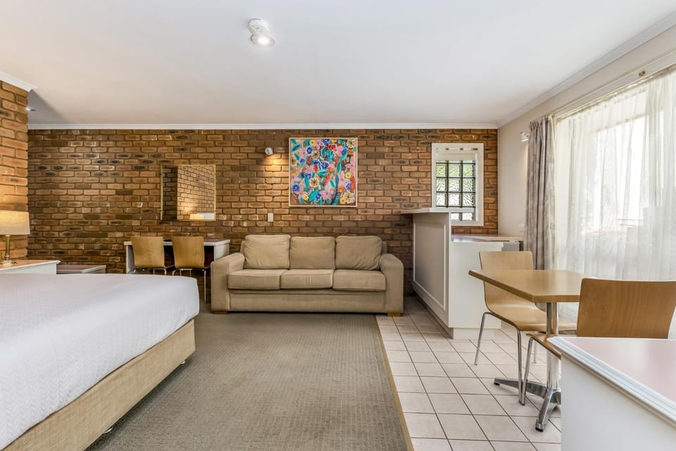 Golden Square Motor Inn Motel in Bendigo