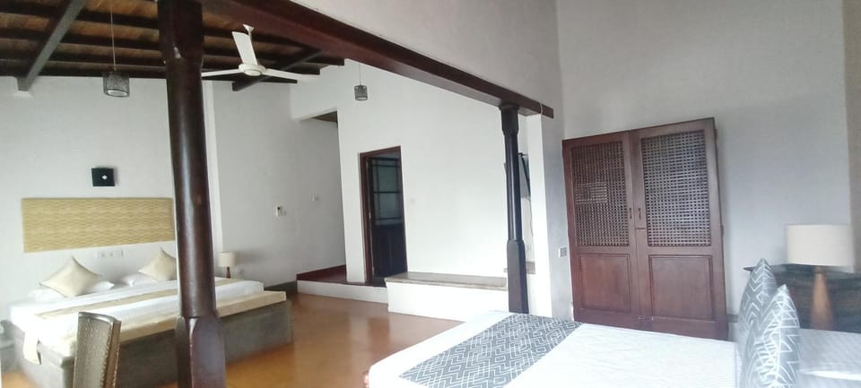 View (from property/room), Photo of the whole room