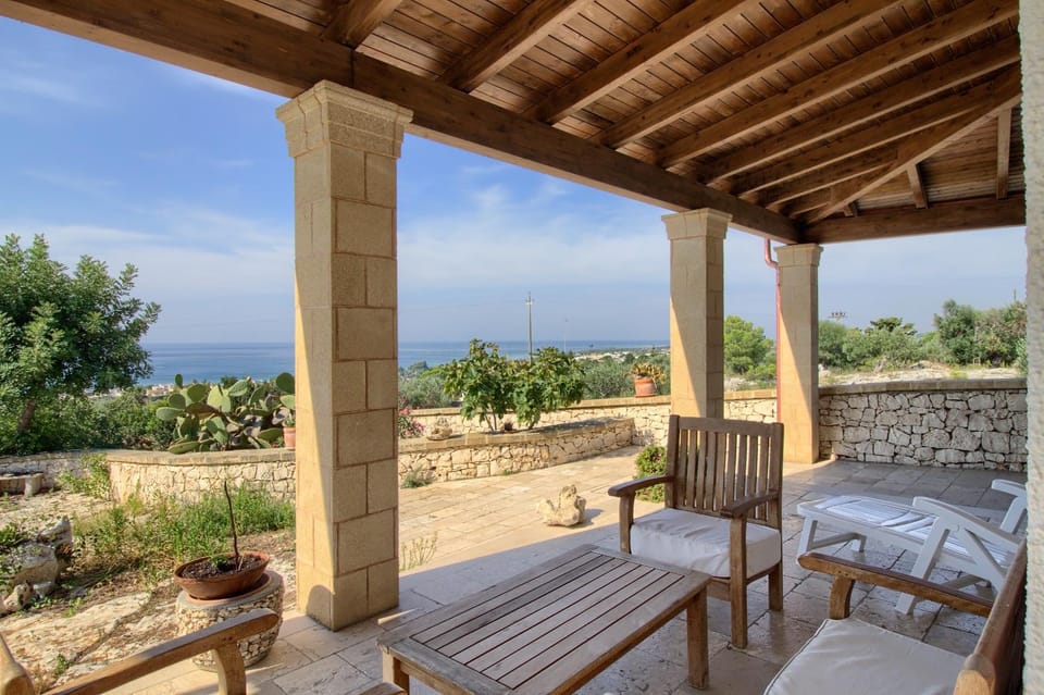 Garden view, Sea view