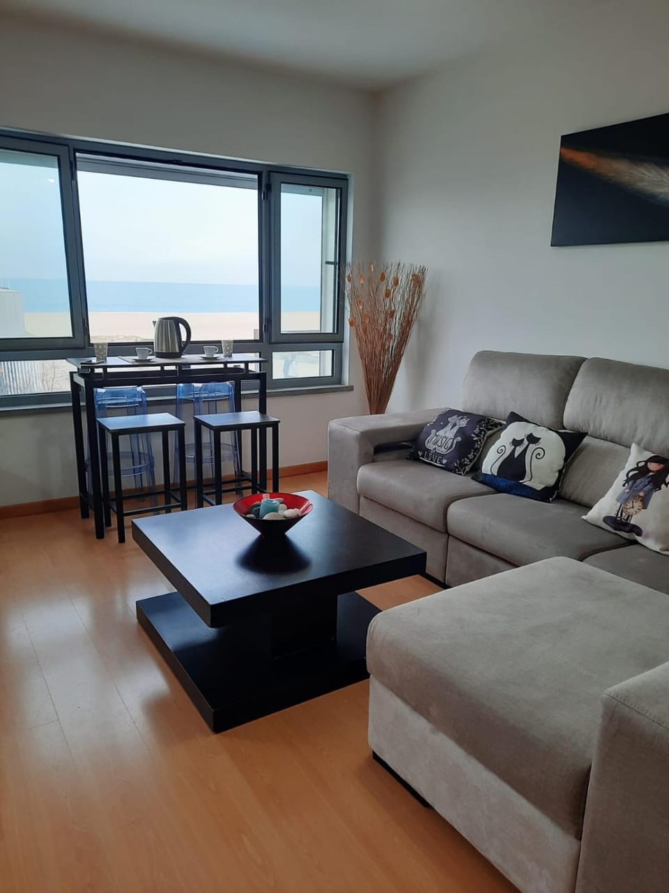 Living room, Sea view