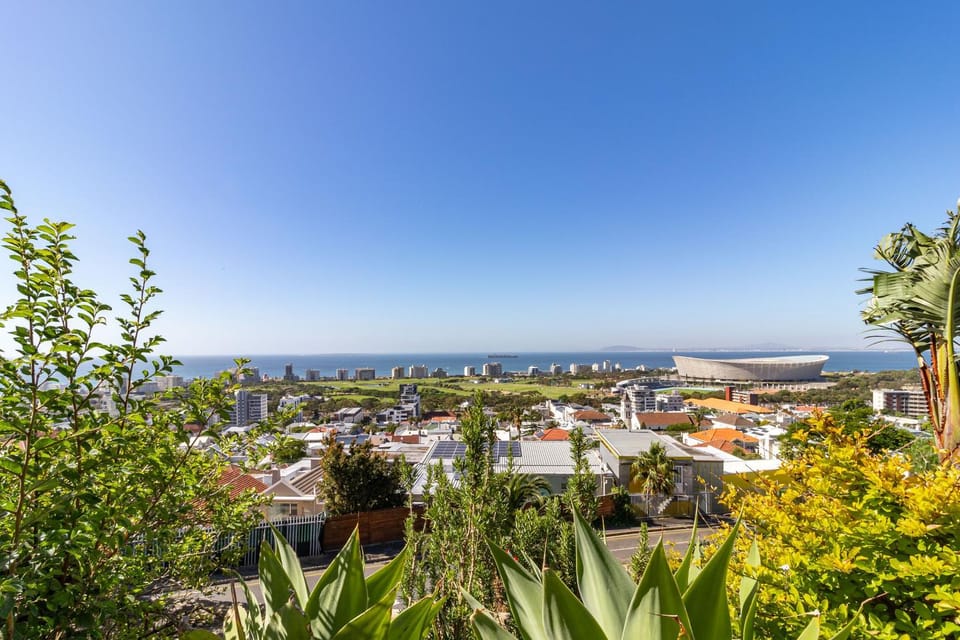 Balcony/Terrace, Sea view, Entertainment
