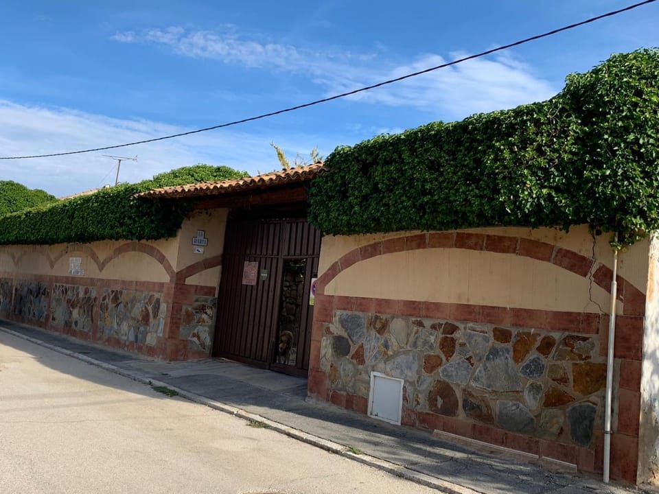 La Huerta del Rivero House in Castile and León
