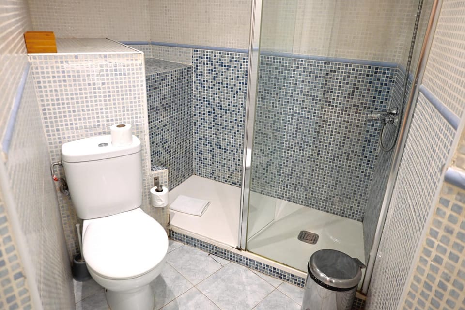 Shower, Toilet, Bathroom