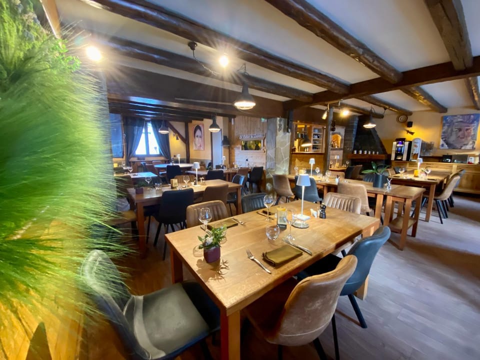 Logis Hôtel Les Ancolies Hotel in Haute-Savoie