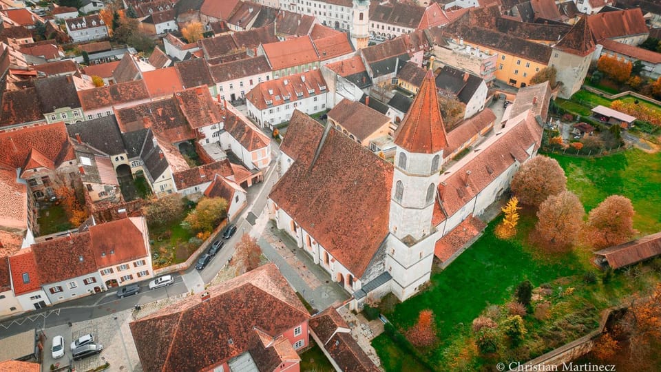 Day, Neighbourhood, Bird's eye view, Location