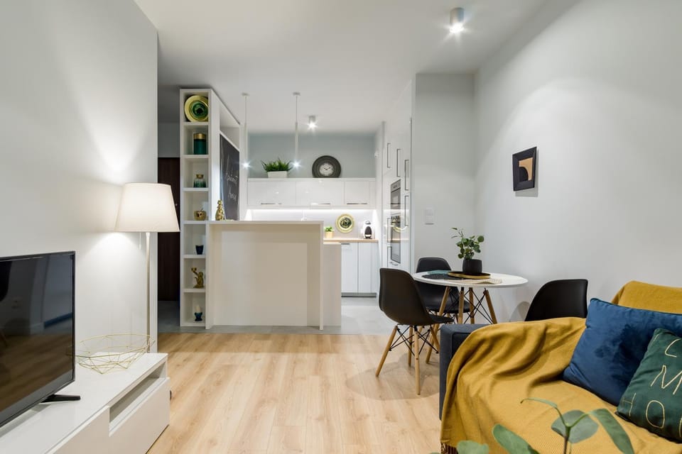 Kitchen or kitchenette, Living room